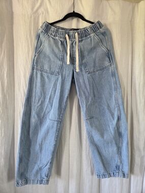 GAP | Light Blue Pull-On Denim Barrel Jeans